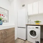 Bright In Center With Two Bedrooms And Balcony By Renters * Βαρσοβία